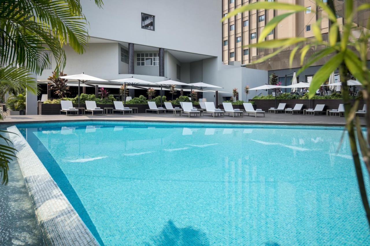 Hotel Tropico Луанда Екстер'єр фото